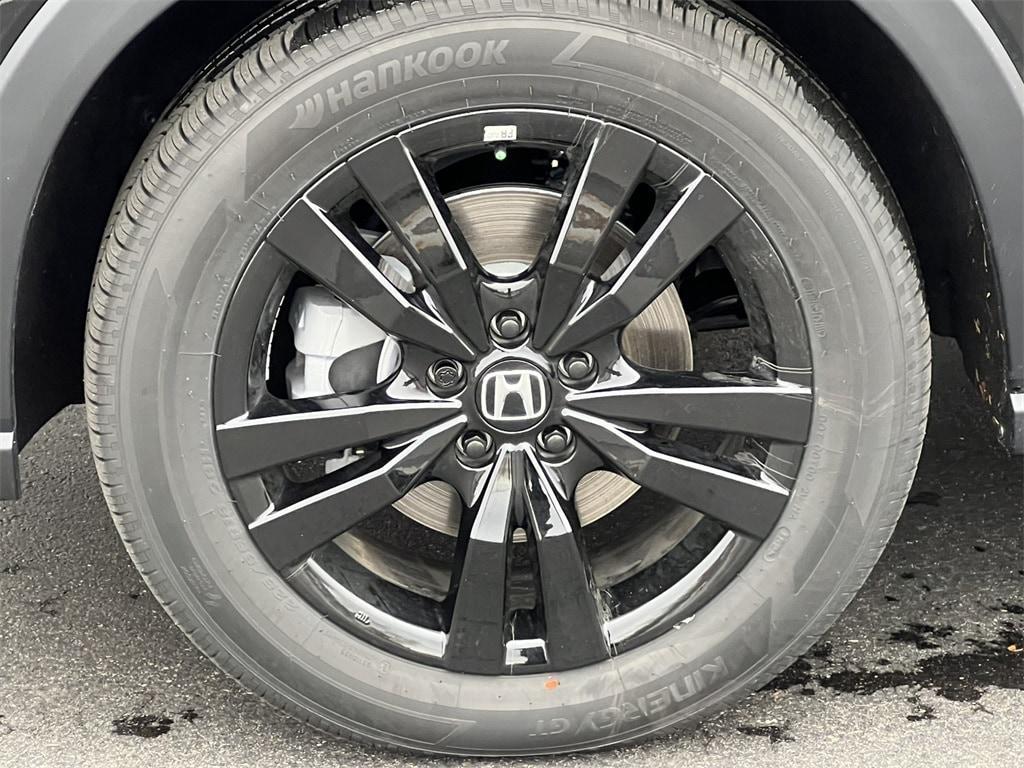 new 2026 Honda HR-V car, priced at $30,895