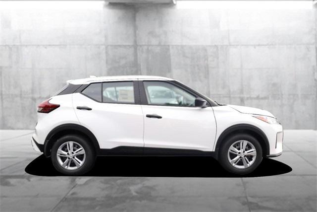 new 2025 Nissan Kicks car, priced at $21,660