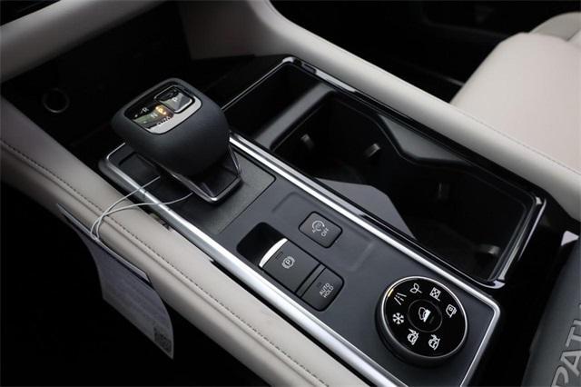 new 2025 Nissan Pathfinder car, priced at $36,965