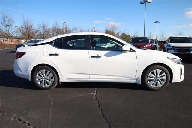 new 2025 Nissan Sentra car, priced at $22,555