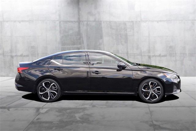used 2025 Nissan Altima car, priced at $25,995