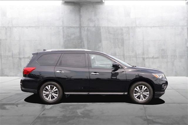 used 2019 Nissan Pathfinder car