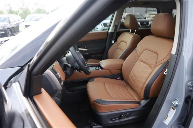 new 2025 Nissan Pathfinder car, priced at $50,175