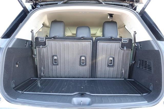new 2025 Nissan Pathfinder car, priced at $50,175