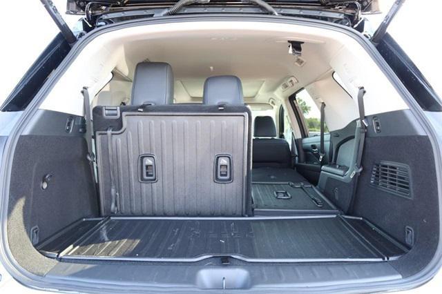 new 2025 Nissan Pathfinder car, priced at $50,175