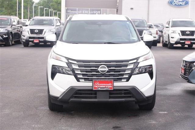 used 2024 Nissan Rogue car, priced at $27,995