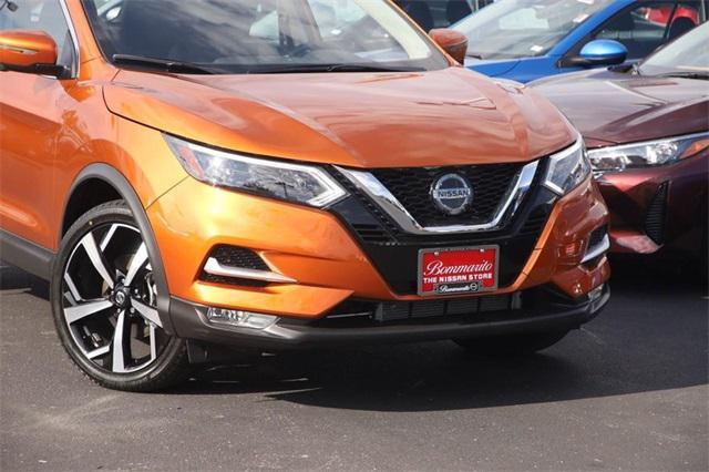 used 2022 Nissan Rogue Sport car, priced at $25,975