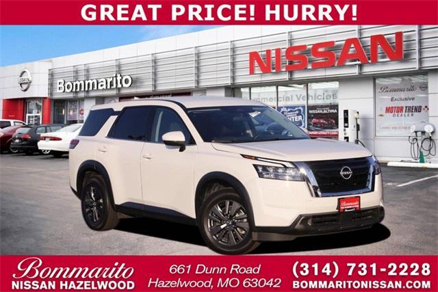 used 2022 Nissan Pathfinder car, priced at $24,950