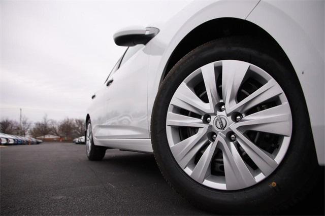 new 2025 Nissan Sentra car, priced at $22,193