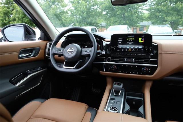 new 2025 Nissan Pathfinder car, priced at $47,580
