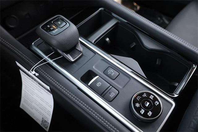 new 2025 Nissan Pathfinder car, priced at $49,795