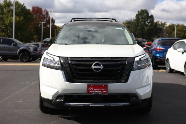 new 2025 Nissan Pathfinder car, priced at $54,326