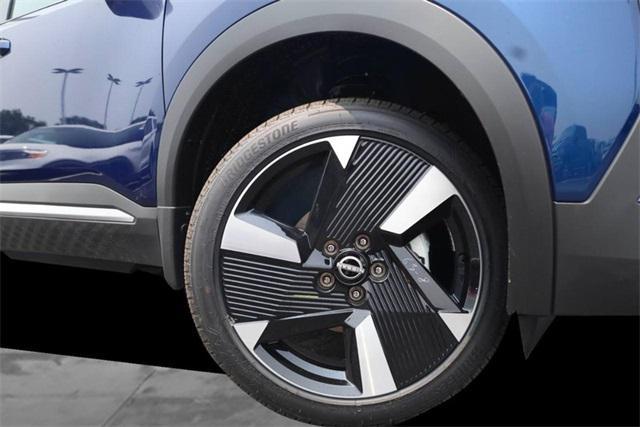 new 2025 Nissan Kicks car, priced at $27,965