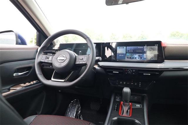 new 2025 Nissan Kicks car, priced at $27,965