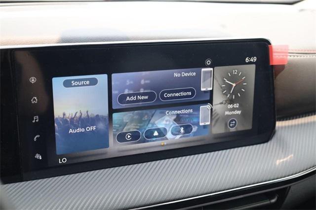 new 2025 Nissan Kicks car, priced at $27,965