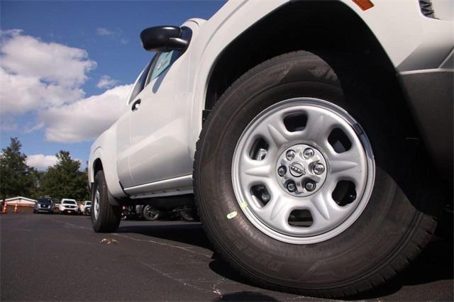 new 2024 Nissan Frontier car, priced at $31,870