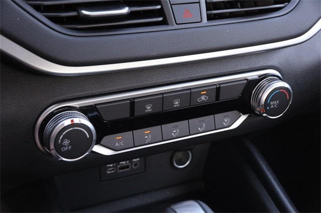 new 2025 Nissan Altima car, priced at $27,840