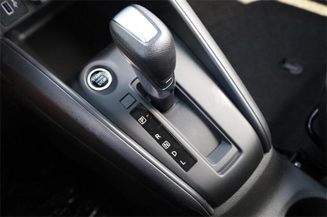 new 2025 Nissan Kicks car, priced at $21,750