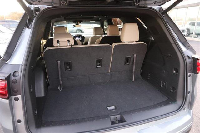 used 2023 Chevrolet Traverse car, priced at $37,988