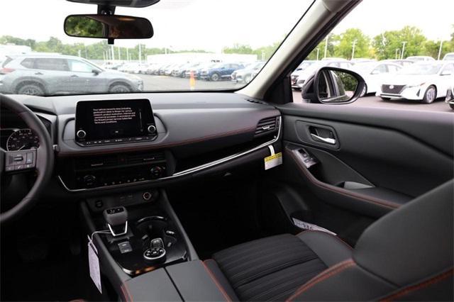 new 2025 Nissan Rogue car, priced at $33,190