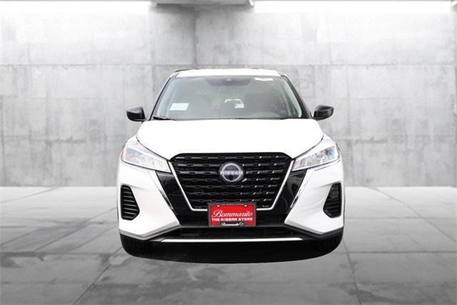 new 2025 Nissan Kicks car, priced at $21,390