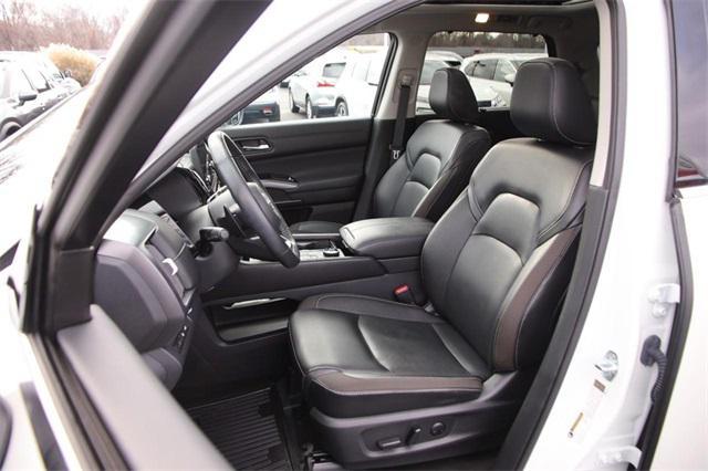 used 2023 Nissan Pathfinder car, priced at $36,995