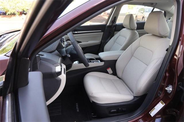 new 2025 Nissan Altima car, priced at $34,400