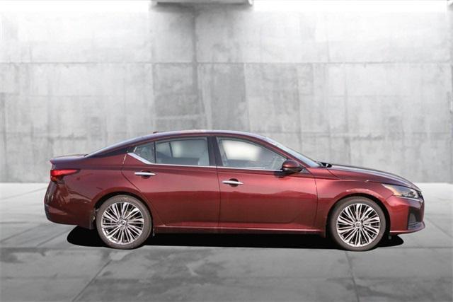 new 2025 Nissan Altima car, priced at $34,400