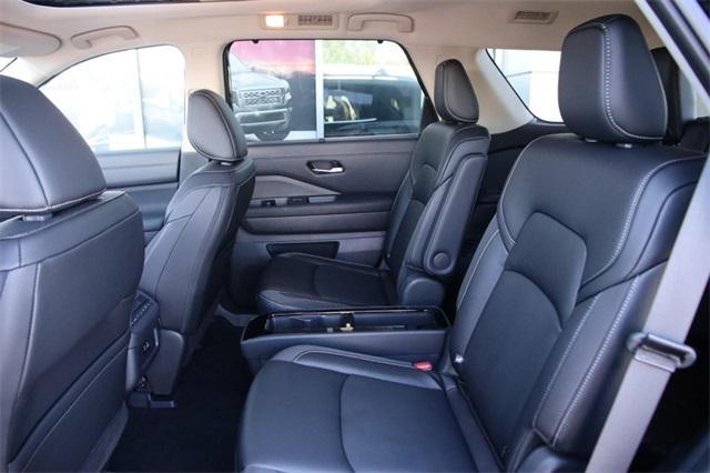 used 2024 Nissan Pathfinder car, priced at $39,999