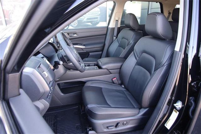 used 2024 Nissan Pathfinder car, priced at $39,999