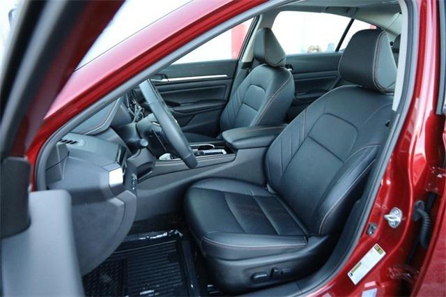 used 2024 Nissan Altima car, priced at $25,995