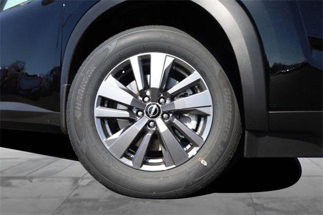 new 2025 Nissan Pathfinder car, priced at $35,030