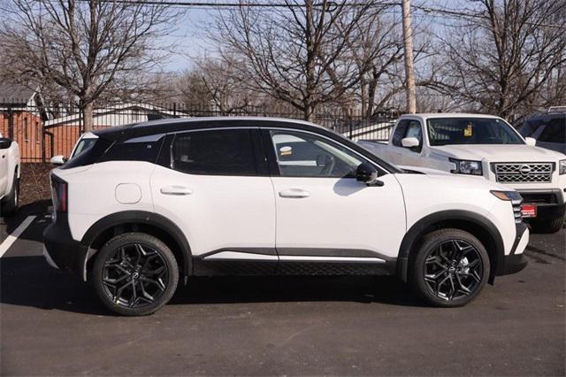 new 2025 Nissan Kicks car, priced at $30,155