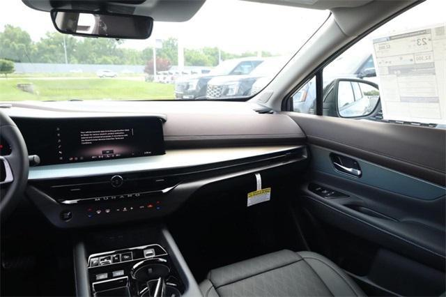 new 2025 Nissan Murano car, priced at $47,845