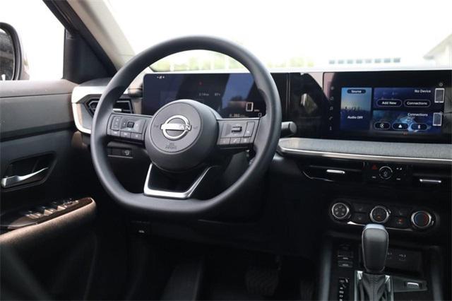 new 2025 Nissan Kicks car, priced at $26,315