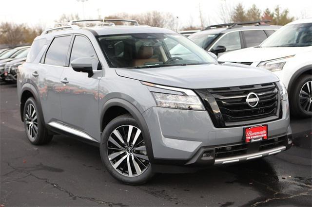 new 2024 Nissan Pathfinder car, priced at $46,241