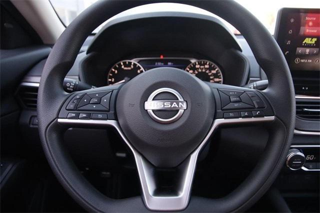 new 2025 Nissan Altima car, priced at $27,890