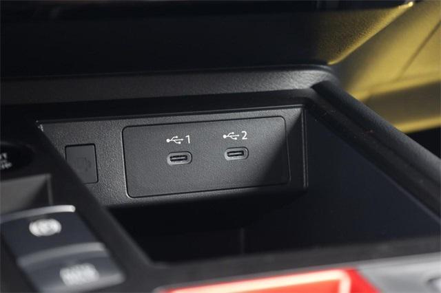 new 2025 Nissan Kicks car, priced at $31,360