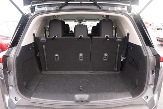 new 2025 Nissan Pathfinder car, priced at $32,860