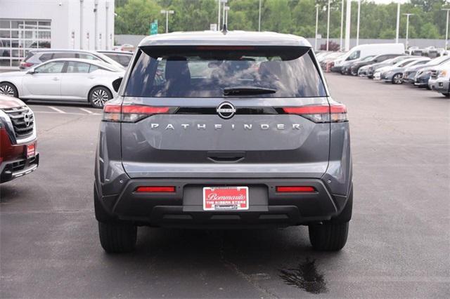 new 2025 Nissan Pathfinder car, priced at $32,860