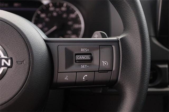 new 2025 Nissan Pathfinder car, priced at $32,860