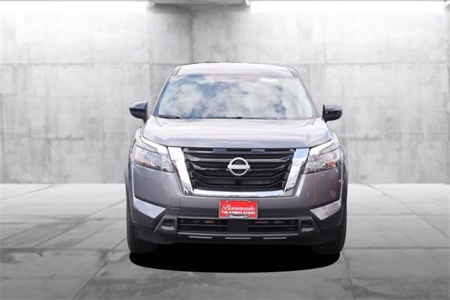 new 2025 Nissan Pathfinder car, priced at $32,860
