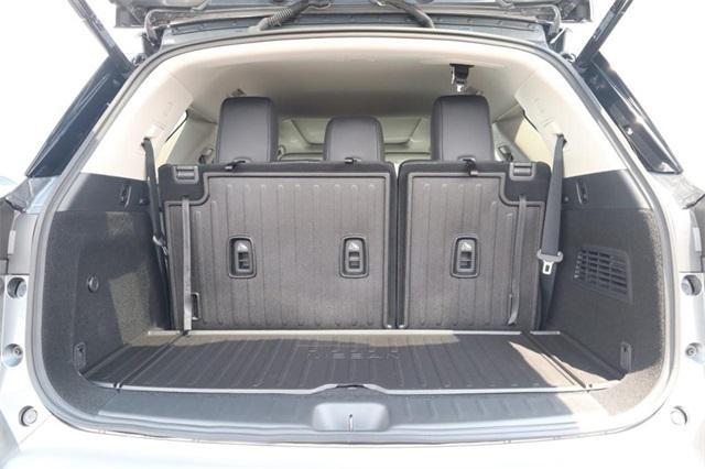 new 2025 Nissan Pathfinder car, priced at $45,600