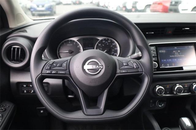 new 2025 Nissan Kicks car, priced at $21,750
