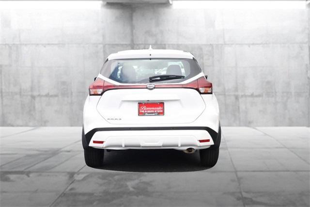 new 2025 Nissan Kicks car, priced at $21,750