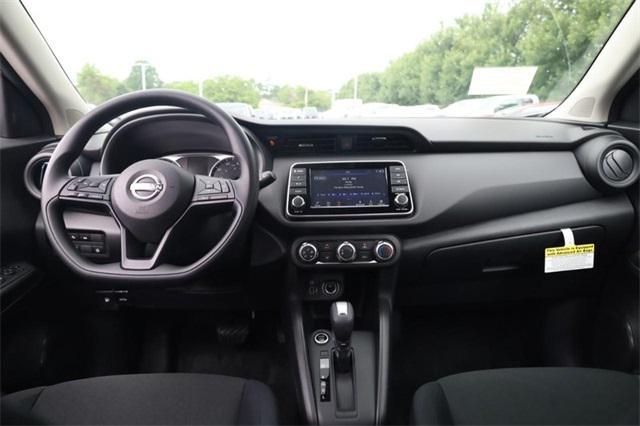 new 2025 Nissan Kicks car, priced at $21,750