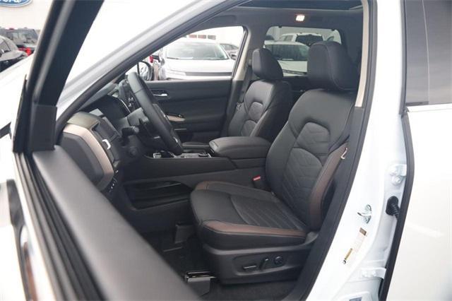 new 2025 Nissan Pathfinder car, priced at $44,535