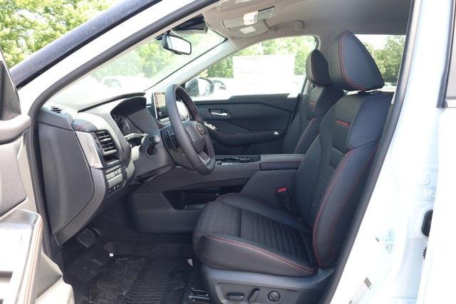 new 2025 Nissan Rogue car, priced at $34,505