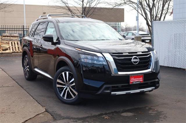 new 2025 Nissan Pathfinder car, priced at $49,885