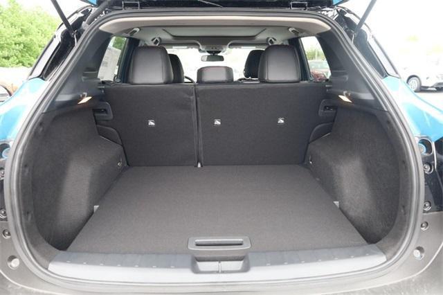 new 2025 Nissan Kicks car, priced at $30,040